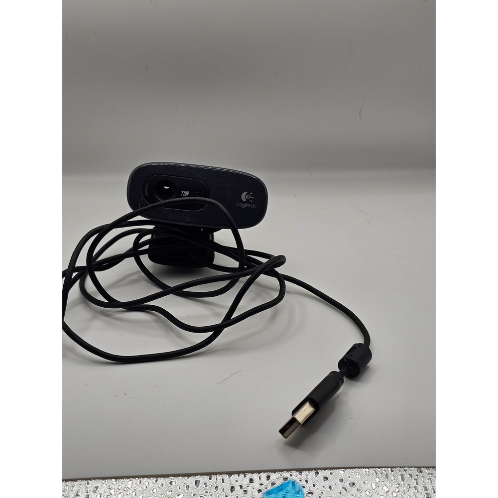 Logitech C270 HD Webcam 720p Widescreen Video Calling Built-in Mic Black USB